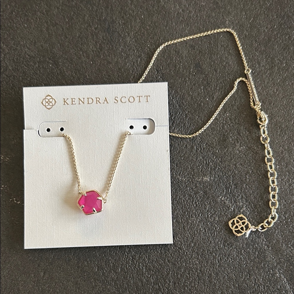Kendra Scott Hot Pink Gold-Frame Pendant Necklace